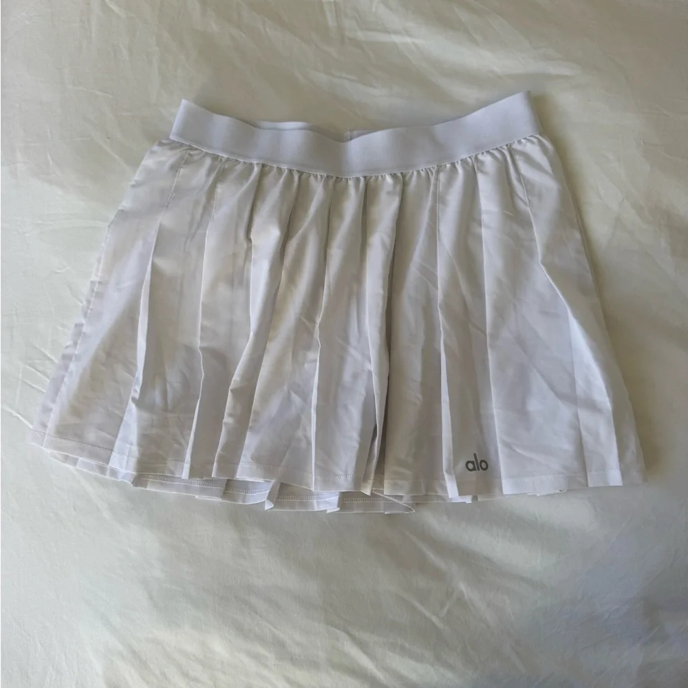 Pleated Alo Skirt